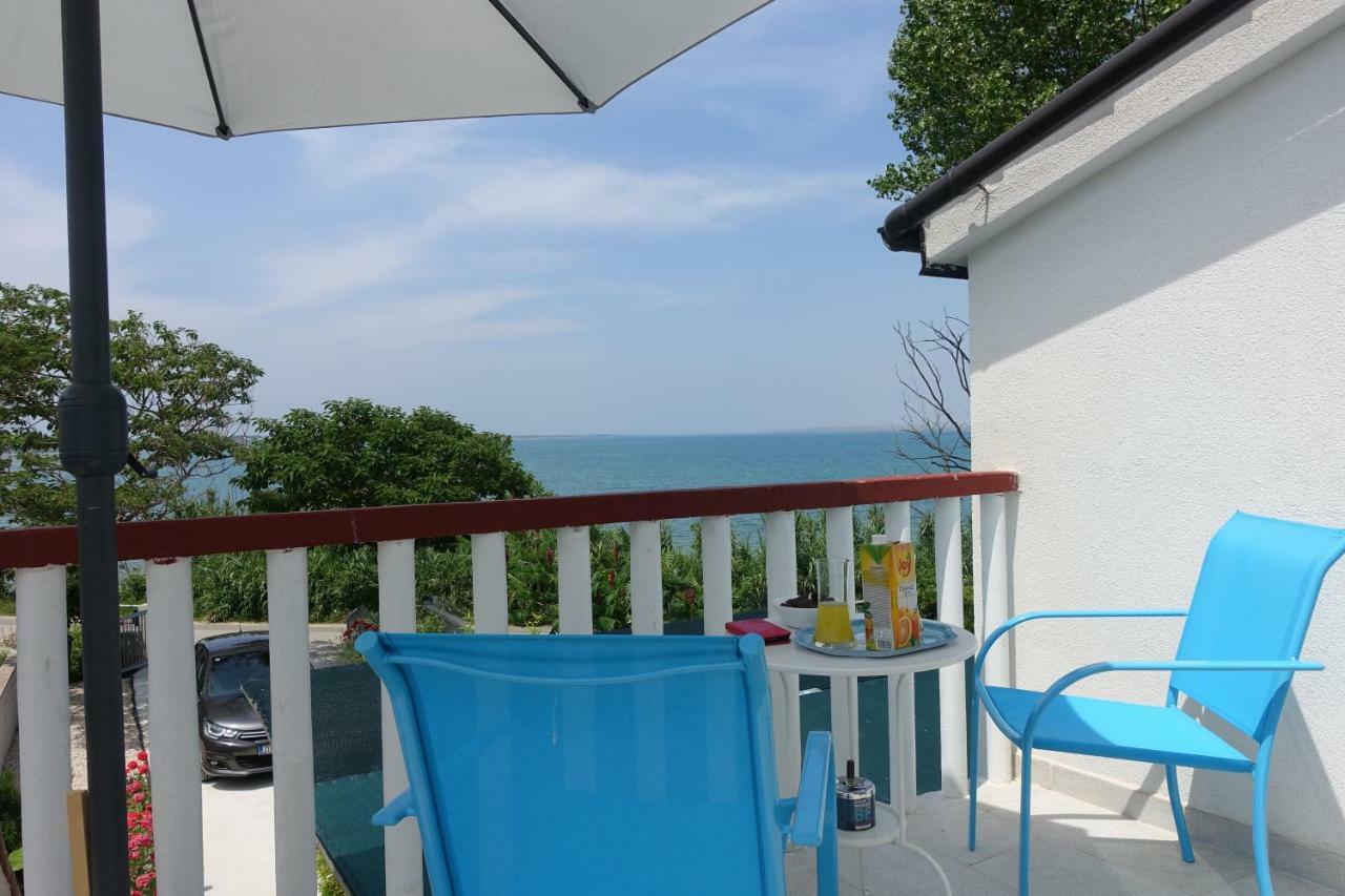 Apartman Joy 닌 외부 사진