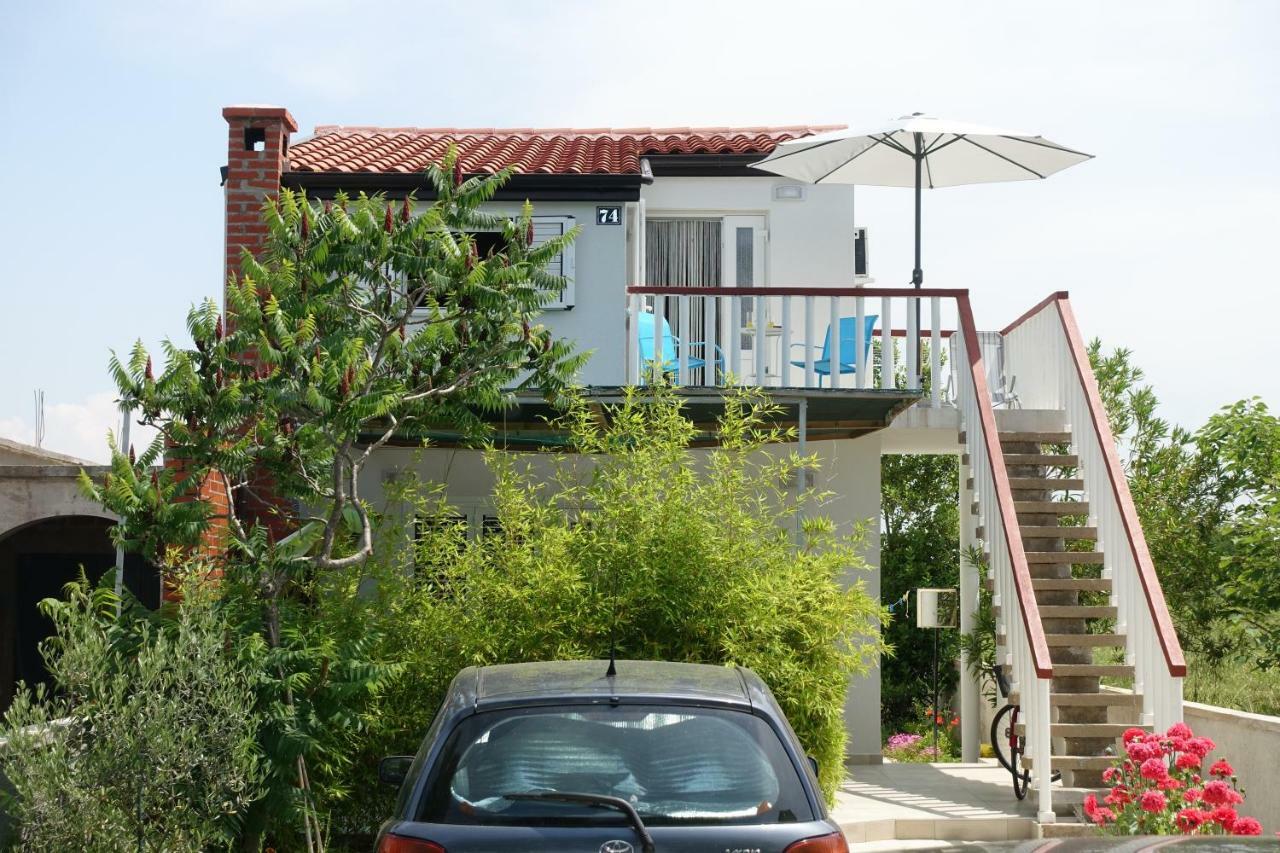 Apartman Joy 닌 외부 사진